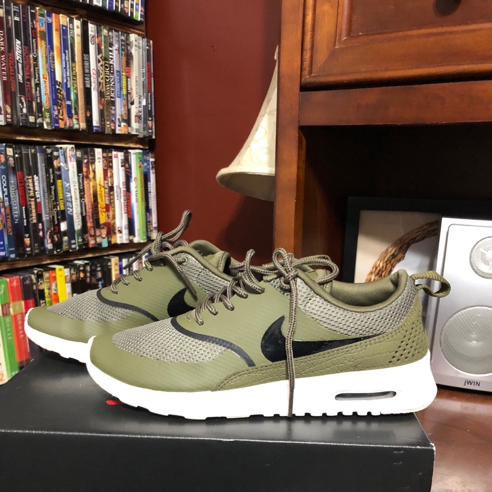 Nike